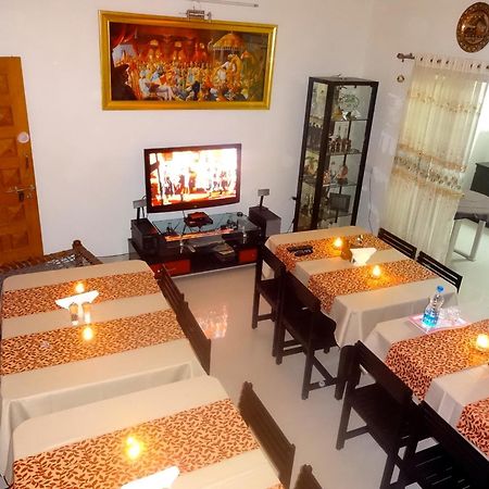 Bouquet Residency Hotel นาสิก ภายนอก รูปภาพ