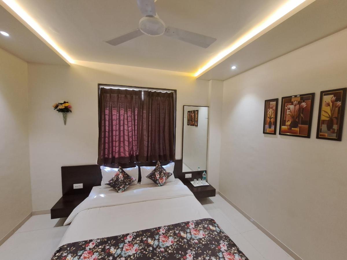 Bouquet Residency Hotel นาสิก ภายนอก รูปภาพ