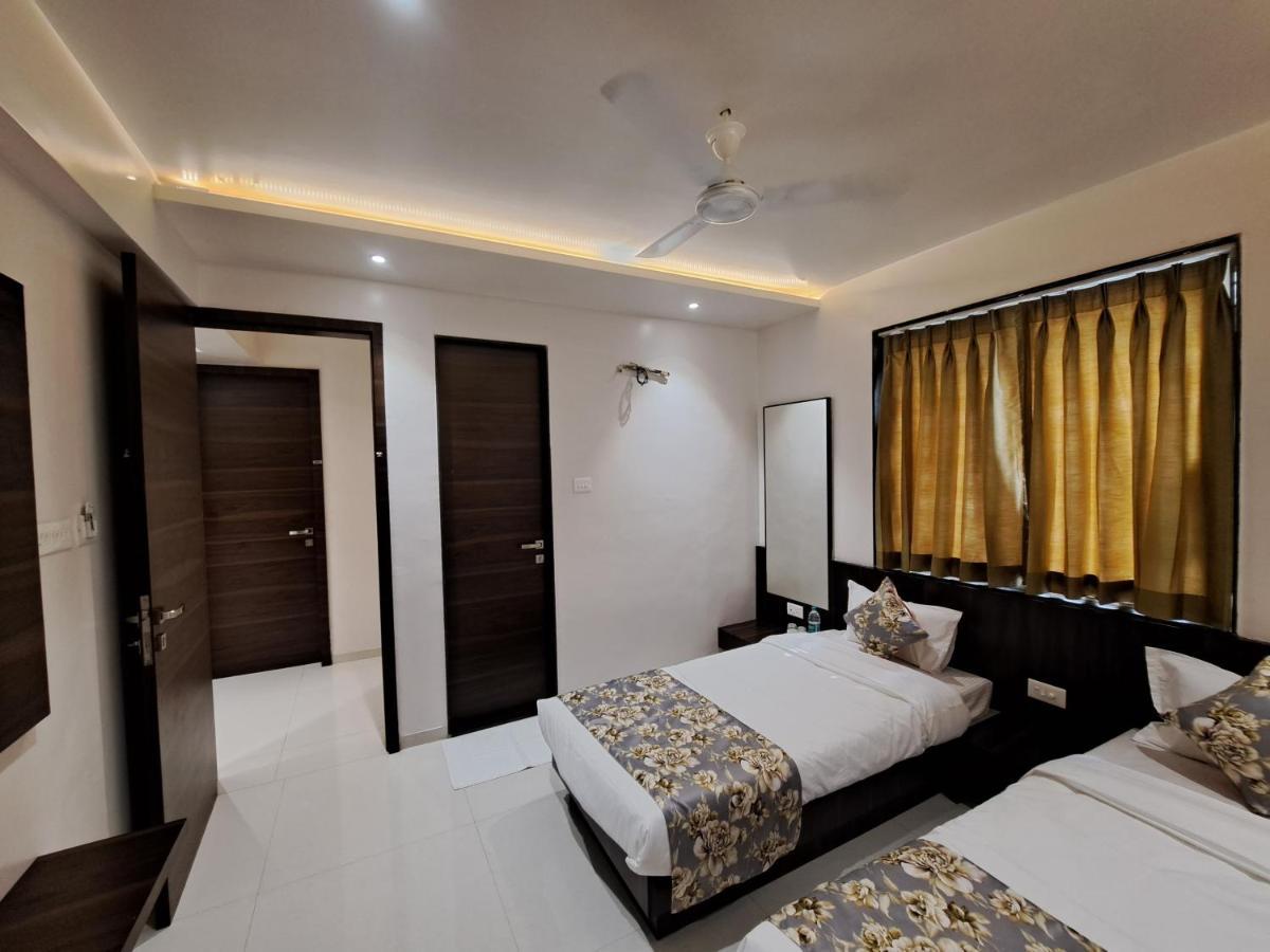 Bouquet Residency Hotel นาสิก ภายนอก รูปภาพ