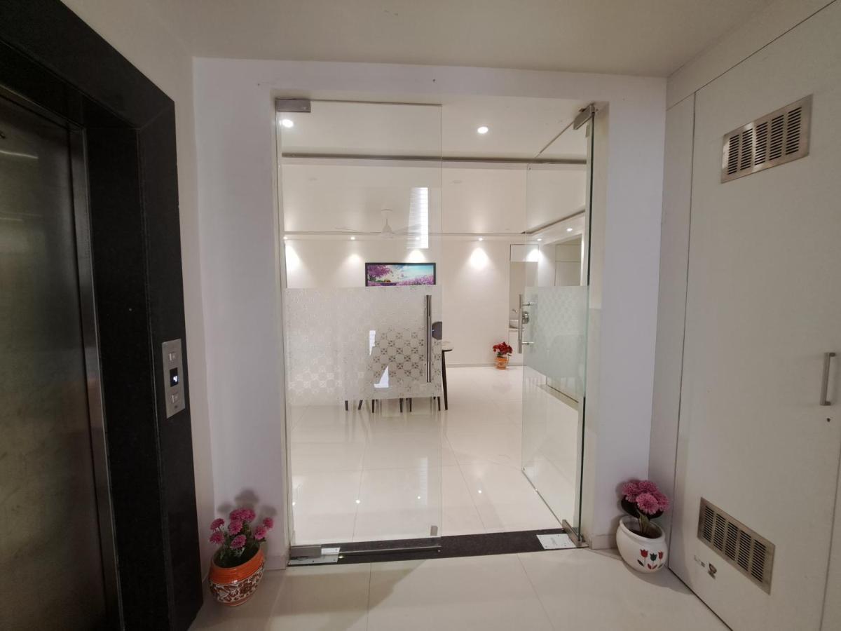 Bouquet Residency Hotel นาสิก ภายนอก รูปภาพ