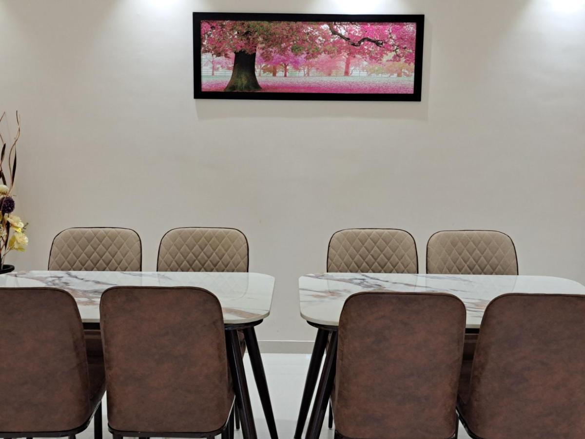 Bouquet Residency Hotel นาสิก ภายนอก รูปภาพ