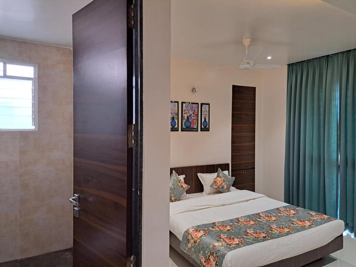 Bouquet Residency Hotel นาสิก ภายนอก รูปภาพ
